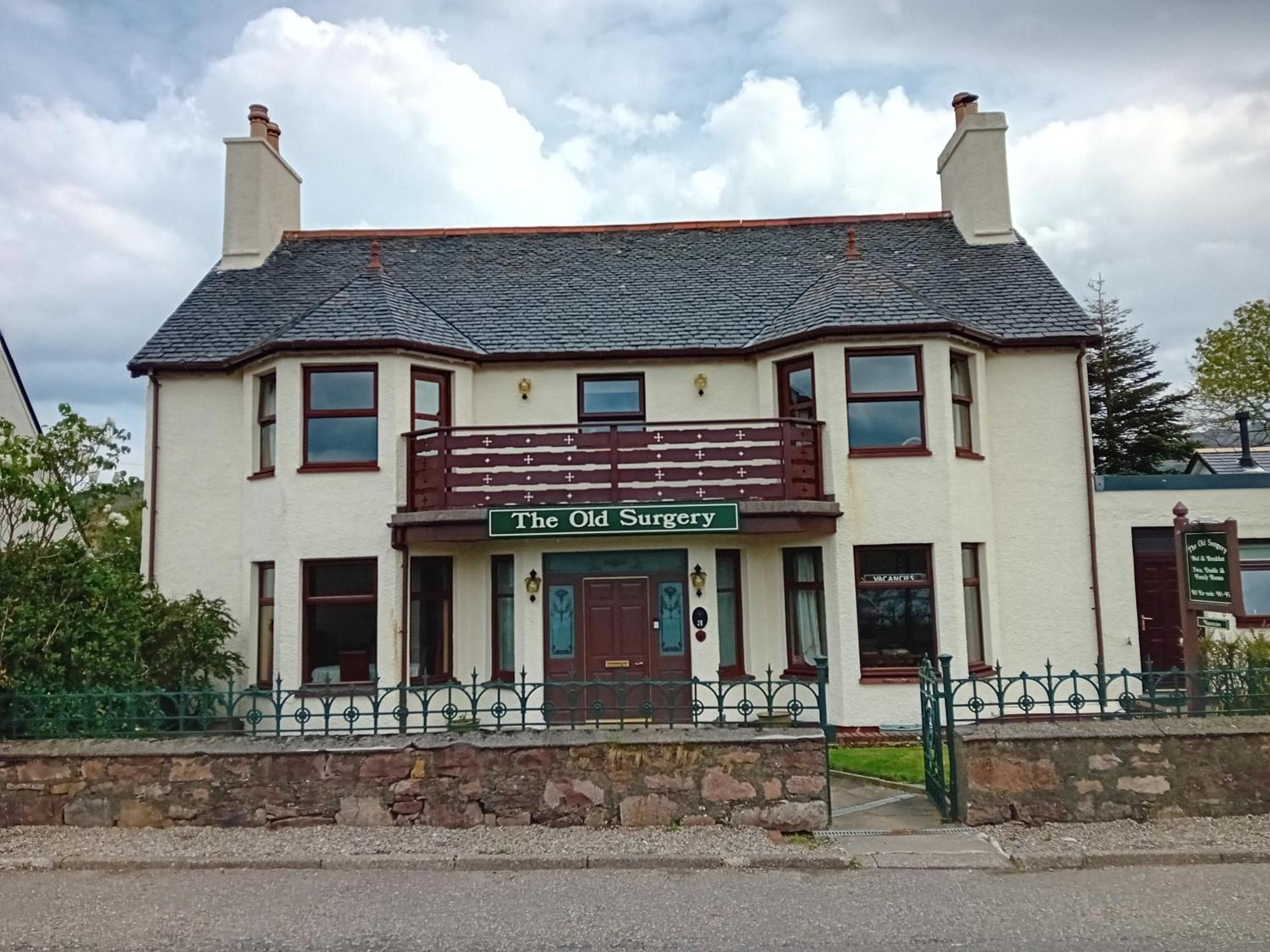 Old Surgery Guest House Ullapool Exterior foto