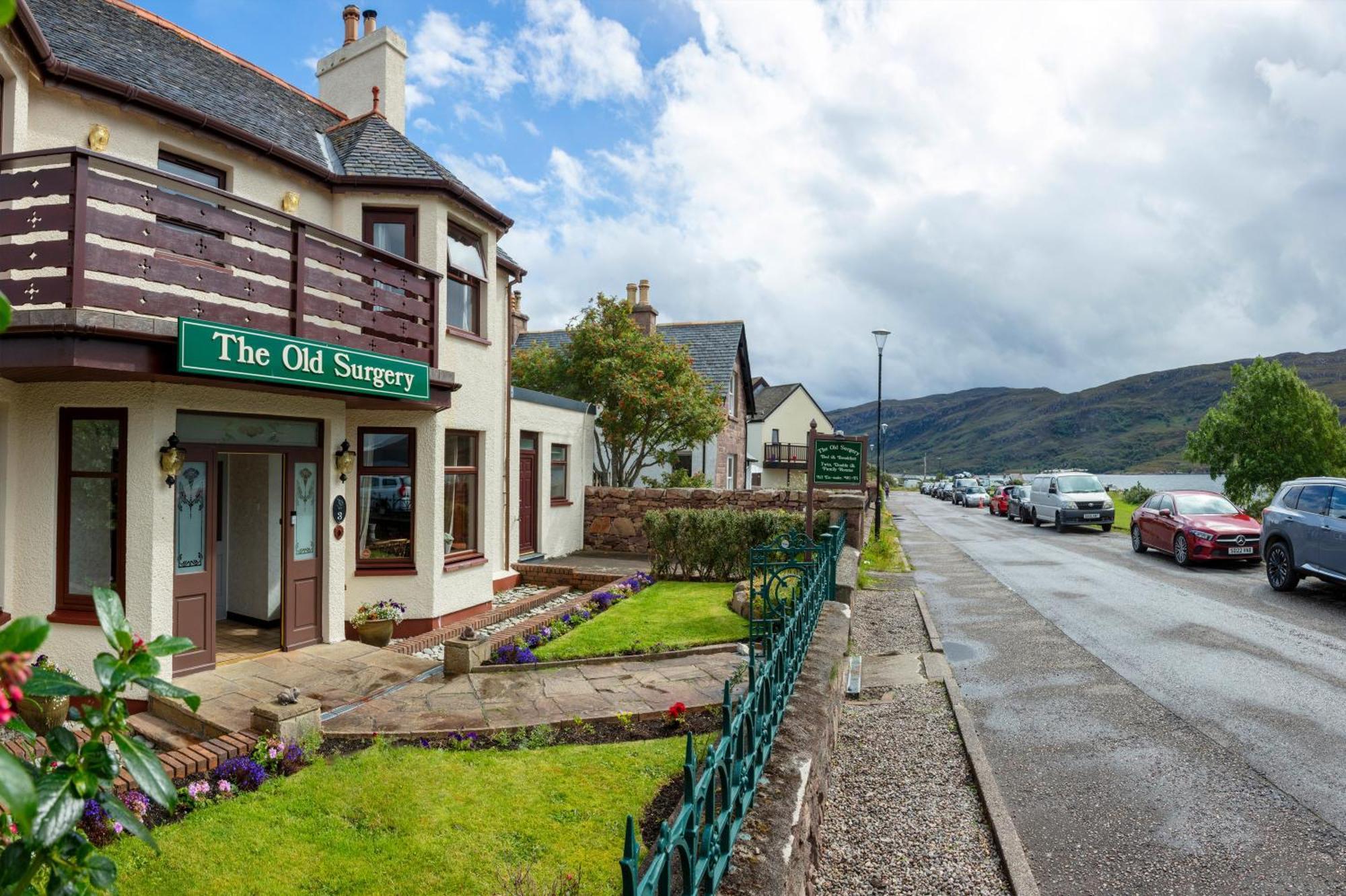 Old Surgery Guest House Ullapool Exterior foto